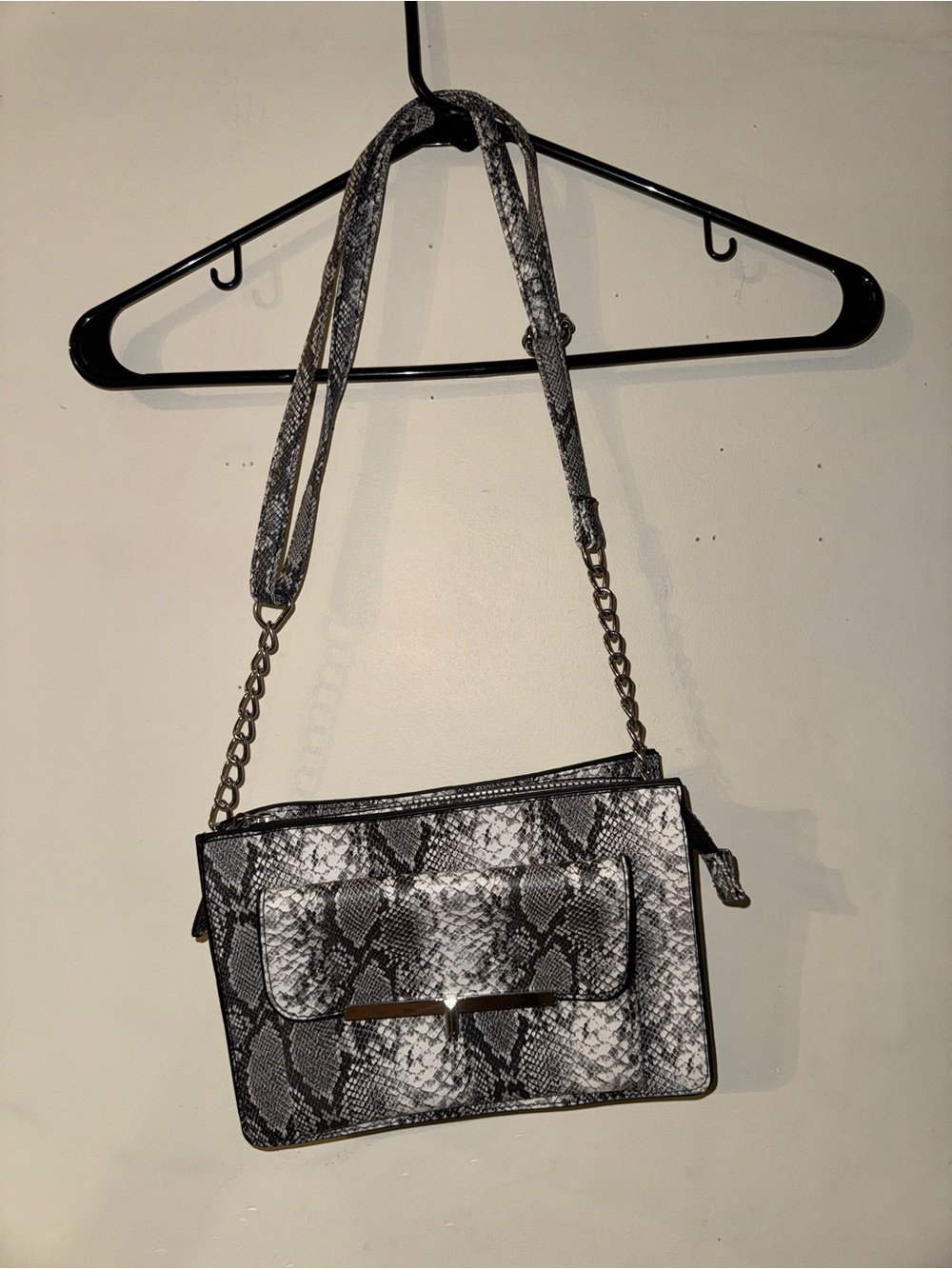 ‼️SALE‼️ Primark Snake-Print Shoulder handbag
